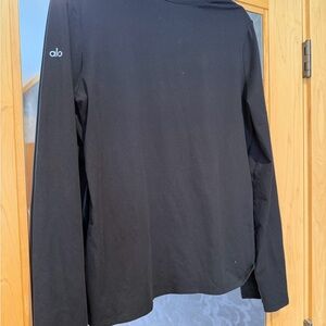 ALO Yoga Black Long Sleeve Top
